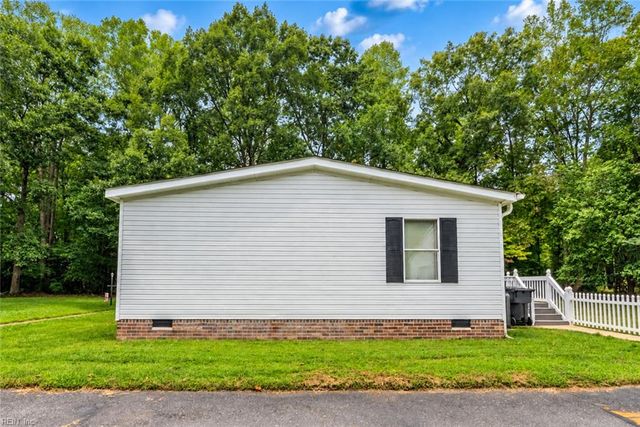 9134 Richmond RD W, Toano, VA 23168