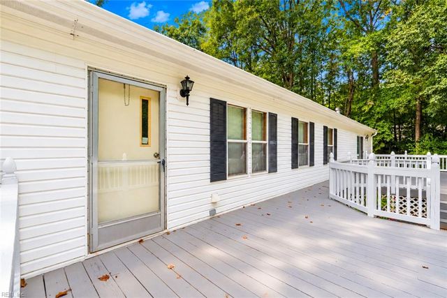 9134 Richmond RD W, Toano, VA 23168