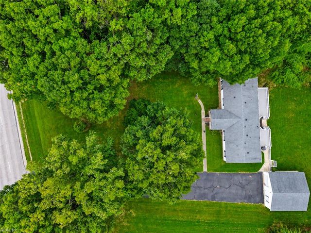 9134 Richmond RD W, Toano, VA 23168
