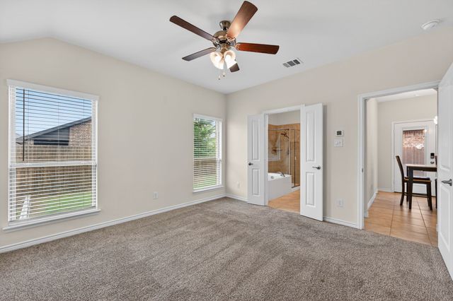 126 Redding Lane, Red Oak, TX 75154