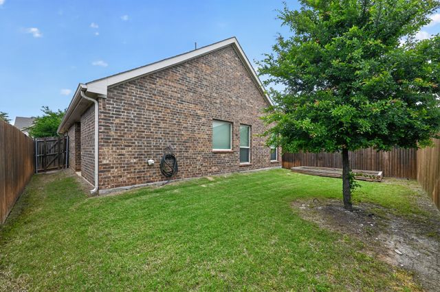 126 Redding Lane, Red Oak, TX 75154