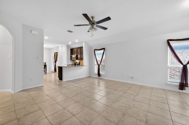 126 Redding Lane, Red Oak, TX 75154
