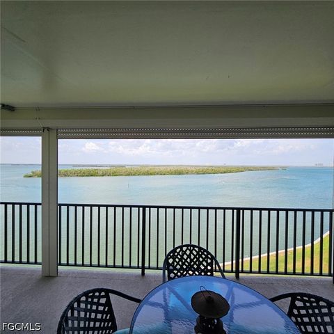 4253 Bay Beach LN C6, Fort Myers Beach, FL 33931