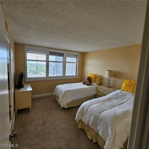 4253 Bay Beach LN C6, Fort Myers Beach, FL 33931