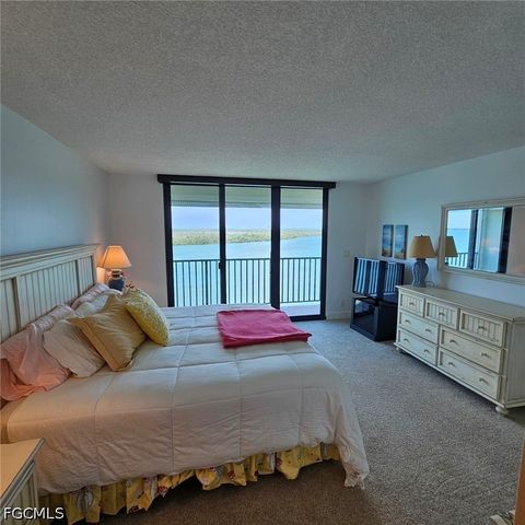 4253 Bay Beach LN C6, Fort Myers Beach, FL 33931
