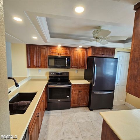 4253 Bay Beach LN C6, Fort Myers Beach, FL 33931