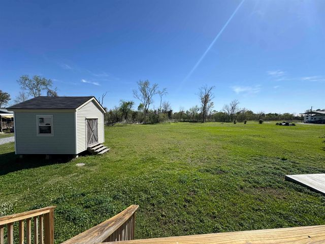 206 East 69th Place, Cut Off, LA 70345