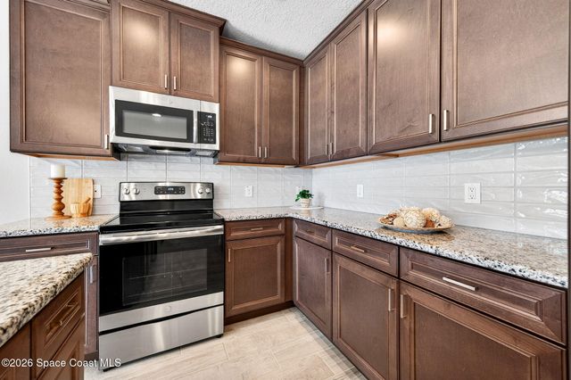 1315 Lara Circle 104, Rockledge, FL 32955