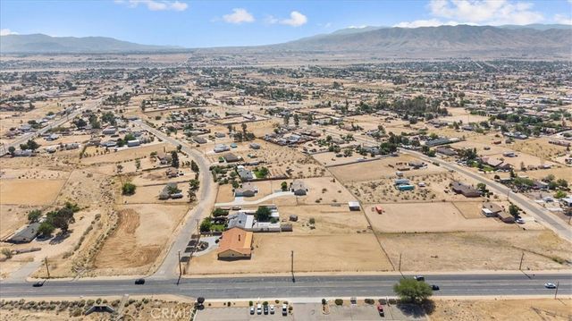 17635 Verde Street, Hesperia, CA 92345