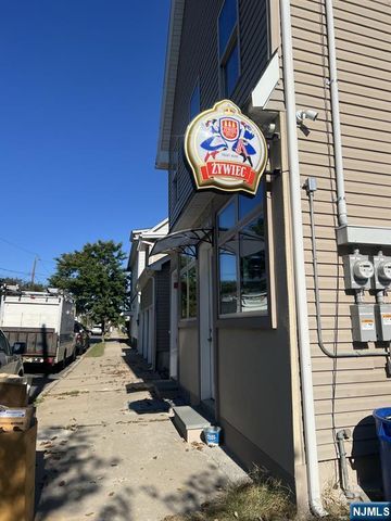 171 Hathaway Street, Wallington, NJ 07057