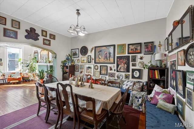 4067 Connecticut Street, St Louis, MO 63116