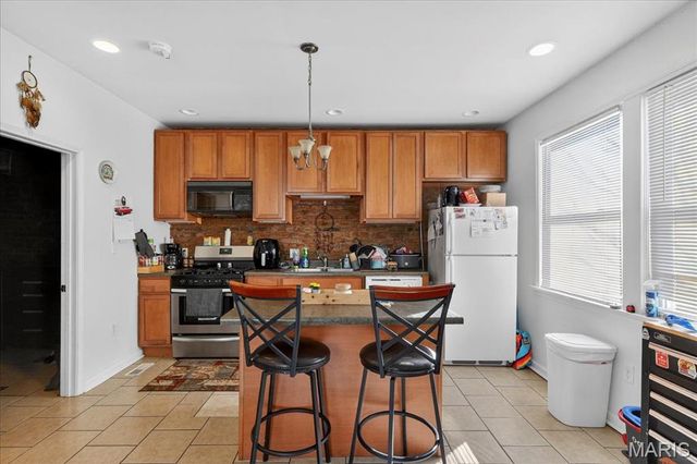 4067 Connecticut Street, St Louis, MO 63116