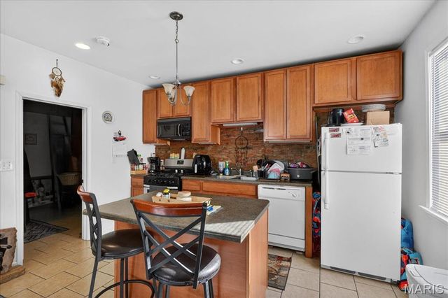 4067 Connecticut Street, St Louis, MO 63116