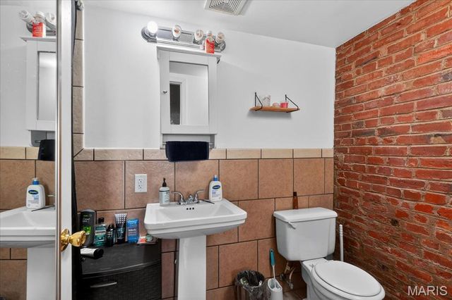 4067 Connecticut Street, St Louis, MO 63116