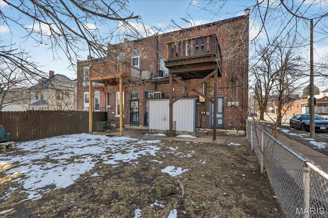 4067 Connecticut Street, St Louis, MO 63116