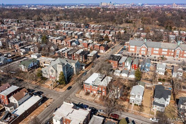 4067 Connecticut Street, St Louis, MO 63116