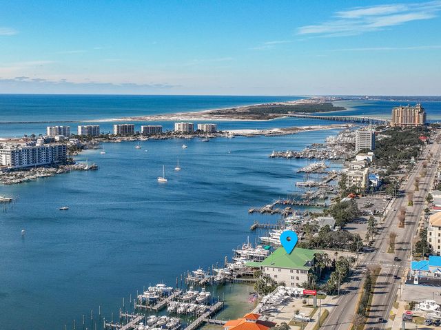 602 Harbor Boulevard, 201, Destin, FL 32541