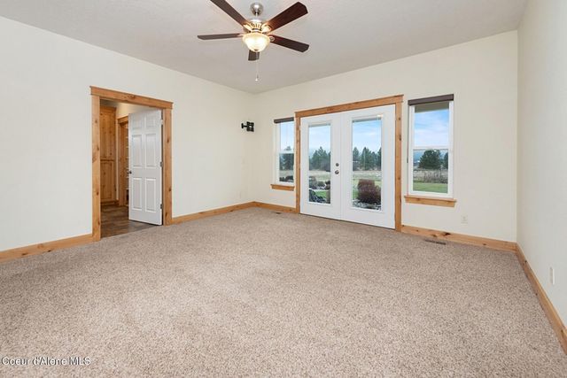 7463 W Lancaster Rd, Rathdrum, ID 83858