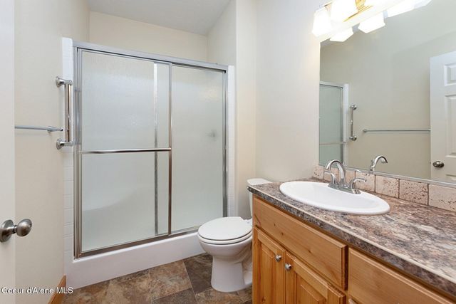 7463 W Lancaster Rd, Rathdrum, ID 83858