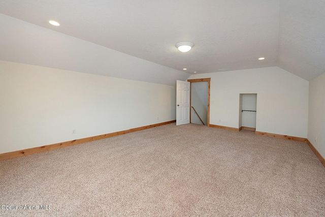 7463 W Lancaster Rd, Rathdrum, ID 83858