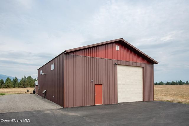 7463 W Lancaster Rd, Rathdrum, ID 83858