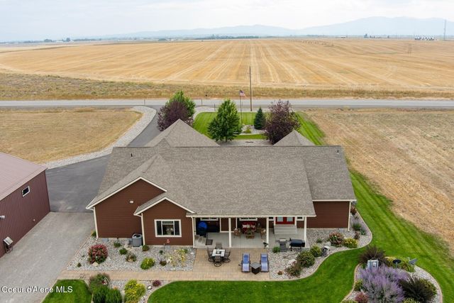 7463 W Lancaster Rd, Rathdrum, ID 83858