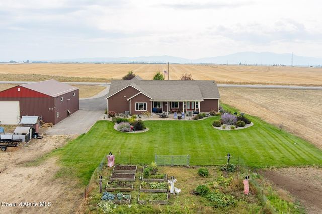 7463 W Lancaster Rd, Rathdrum, ID 83858