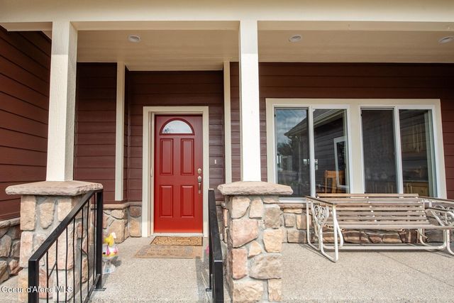 7463 W Lancaster Rd, Rathdrum, ID 83858