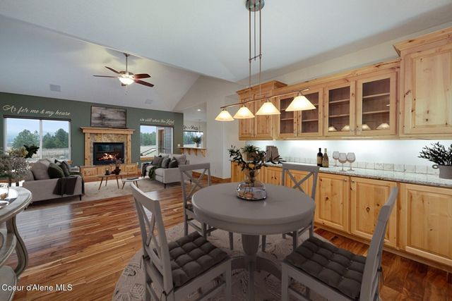 7463 W Lancaster Rd, Rathdrum, ID 83858