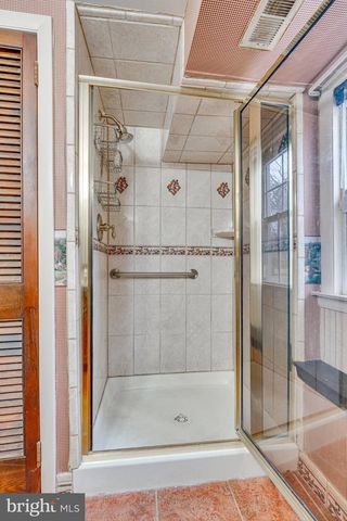 104 WOODLAND DR, Lansdale, PA 19446