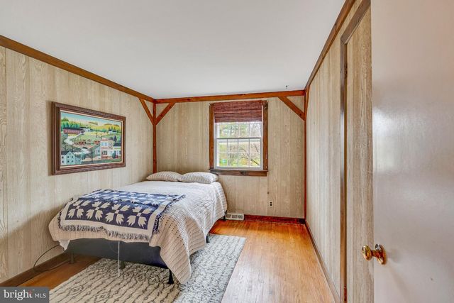 104 WOODLAND DR, Lansdale, PA 19446