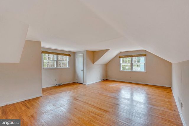 104 WOODLAND DR, Lansdale, PA 19446