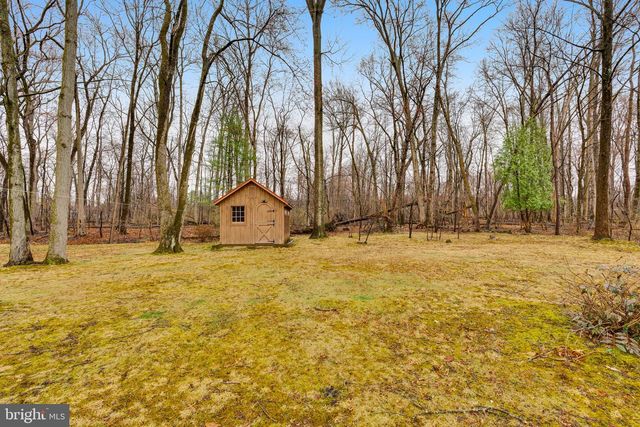 104 WOODLAND DR, Lansdale, PA 19446