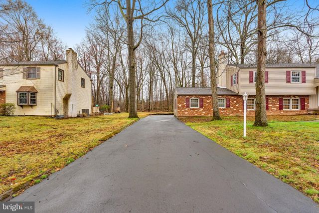 104 WOODLAND DR, Lansdale, PA 19446