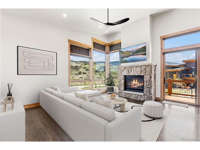 1342 Maryland Creek Rd, Silverthorne, CO 80498