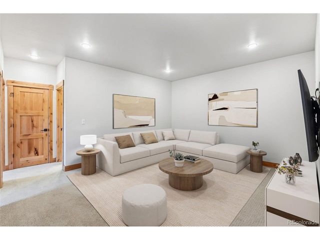 1342 Maryland Creek Rd, Silverthorne, CO 80498