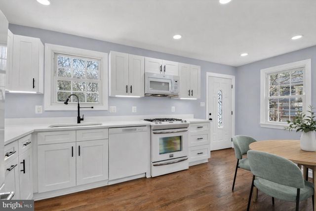 6019 JAMESTOWN RD, Hyattsville, MD 20782