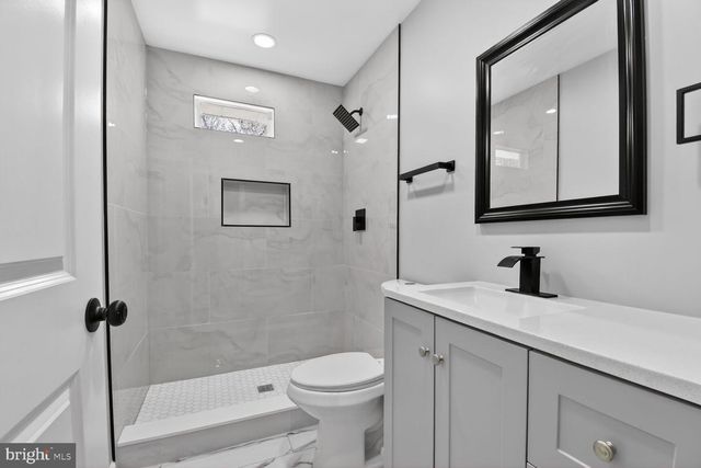 6019 JAMESTOWN RD, Hyattsville, MD 20782