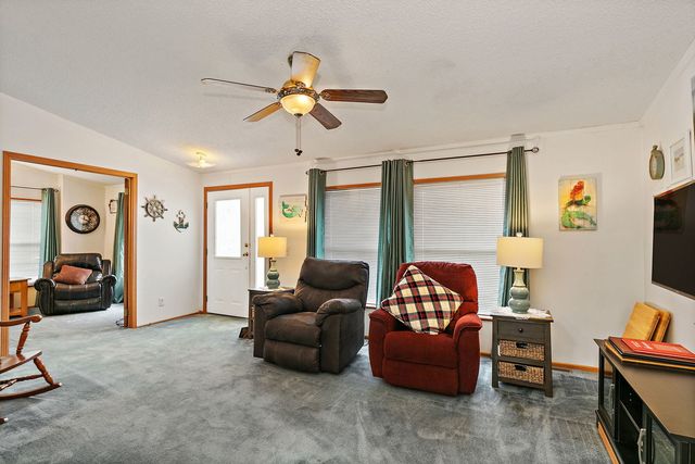 117 Parkwood Road, Elgin, IL 60123