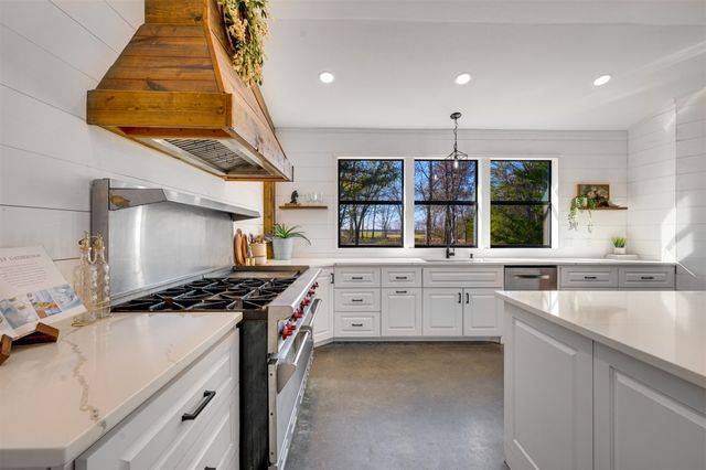 122 Farm to Market Road 1742, Cooper, TX 75432