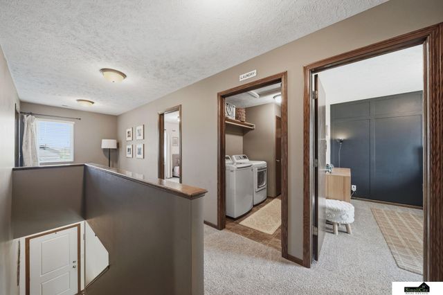 6811 N 10Th Street, Lincoln, NE 68521