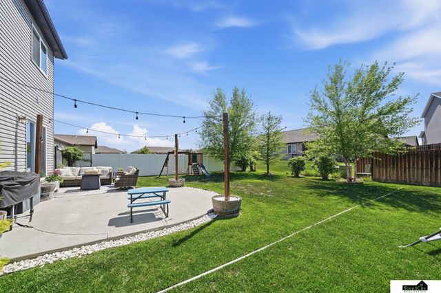 6811 N 10Th Street, Lincoln, NE 68521