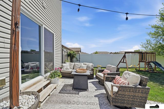 6811 N 10Th Street, Lincoln, NE 68521