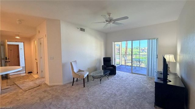 6490 Aragon WAY 205, Fort Myers, FL 33966