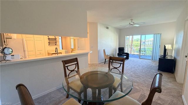 6490 Aragon WAY 205, Fort Myers, FL 33966