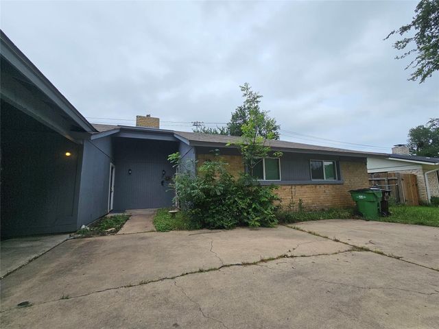 1304 GLENDA DR A, Round Rock, TX 78681