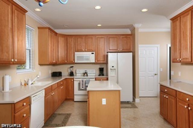 28605 San Lucas LN 102, Bonita Springs, FL 34135