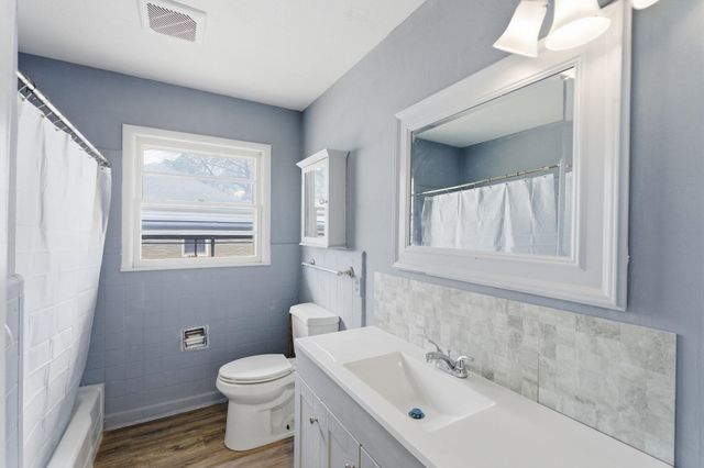 7903 E INDIANAPOLIS STREET, Wichita, KS 67207