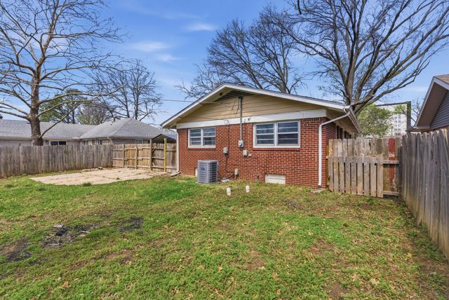 7903 E INDIANAPOLIS STREET, Wichita, KS 67207