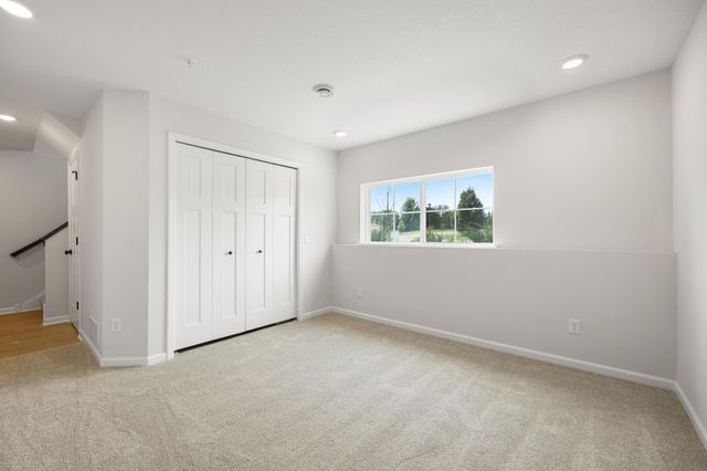 10350 Birchwood Circle, Victoria, MN 55318